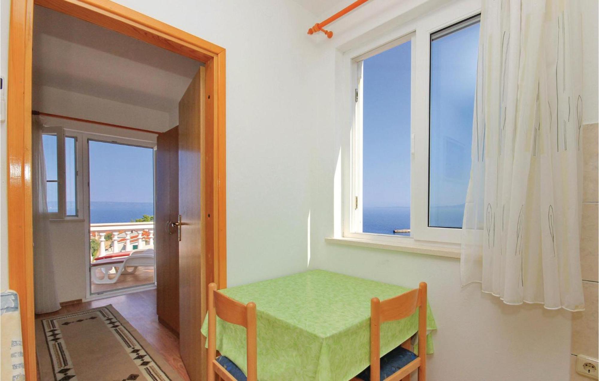Nice Apartment In Blato With House Sea View * Prigradica